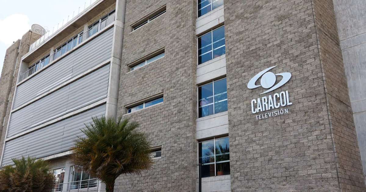 Foto de edificio de Caracol TV, en nota de que Caracol Televisión anunció tres refuerzos de lujo: uno pasó por Univisión, El Tiempo y más