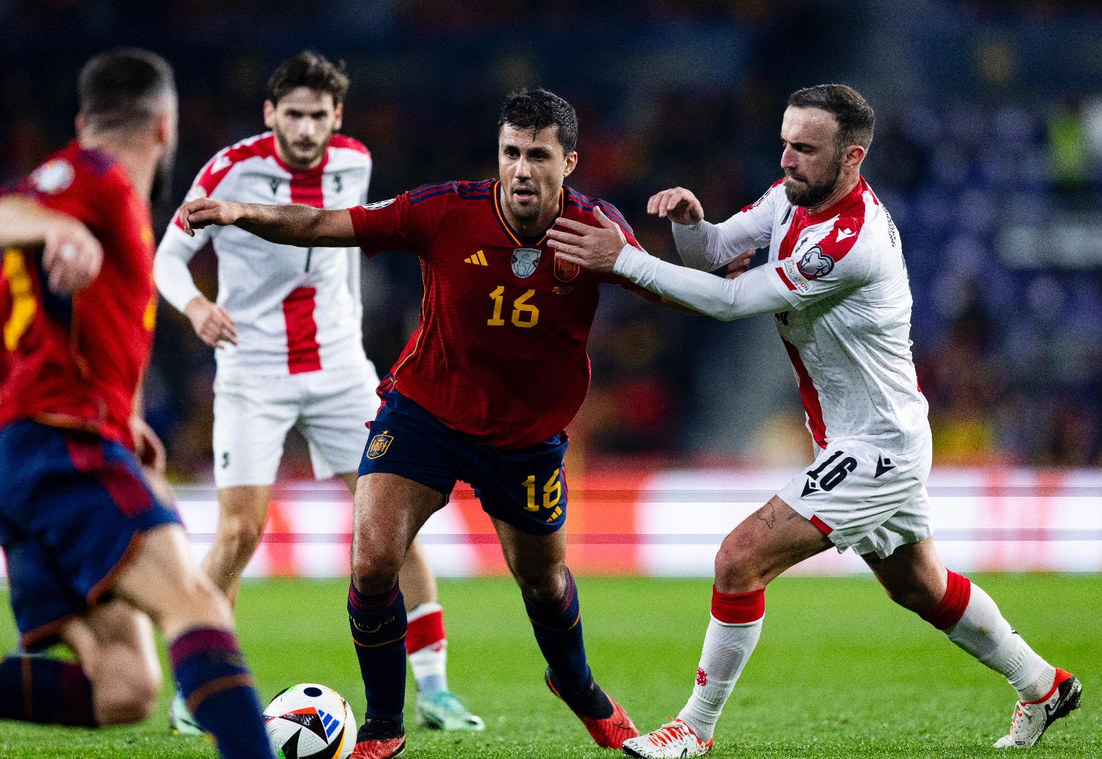 Selección de España convocó a 26 futbolistas para jugar contra Colombia.