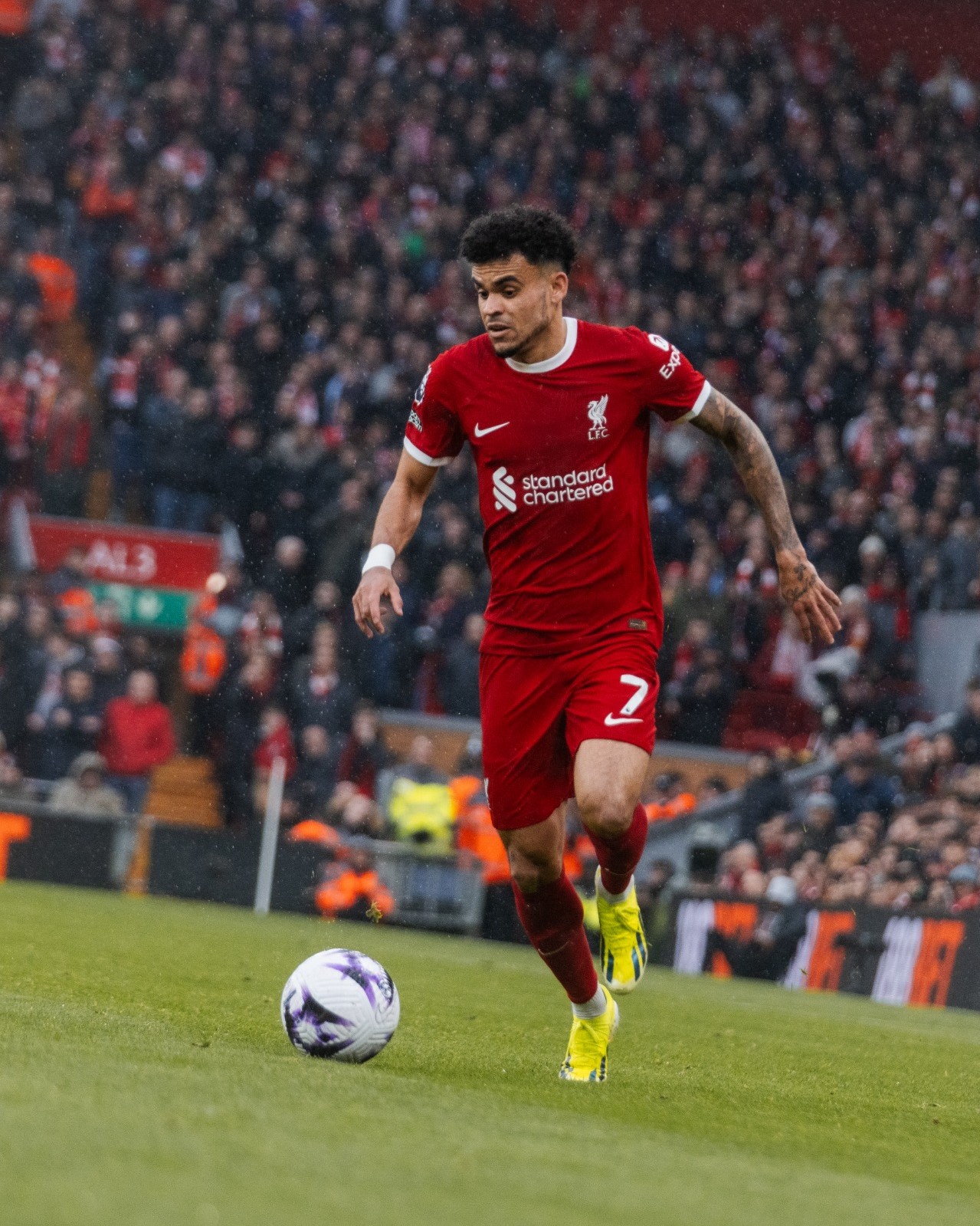 Luis Díaz podría salir del Liverpool a cambio de una generosa cifra.