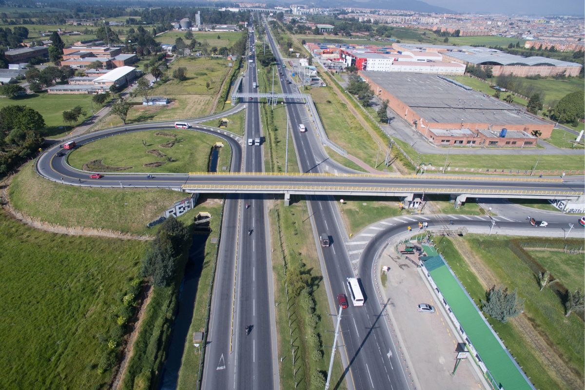 Concesión CCFC acaba contrato en la vía Bogotá-Facatativá-Los Alpes y aclaró qué pasará