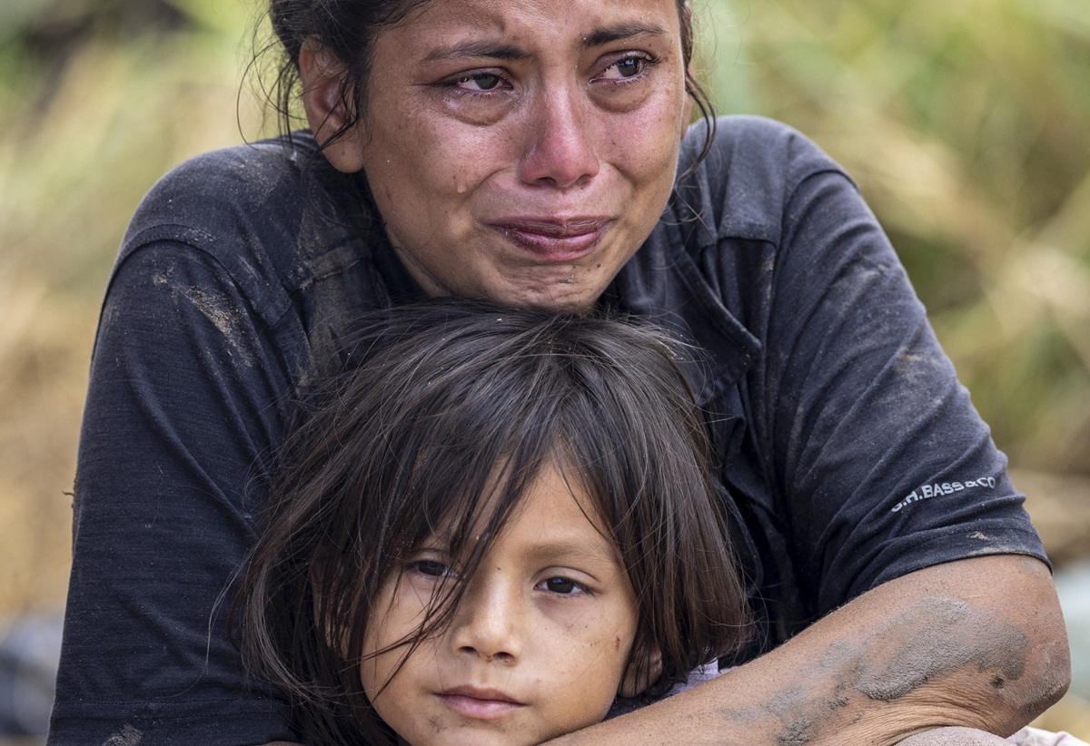 Acusan a gobiernos de Colombia y Panamá de desproteger migrantes en el Darién
