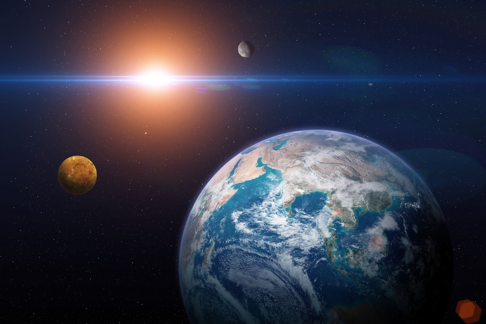 Imagen de Tierra y Mercurio a propósito de Mercurio retrógrado y eclipse