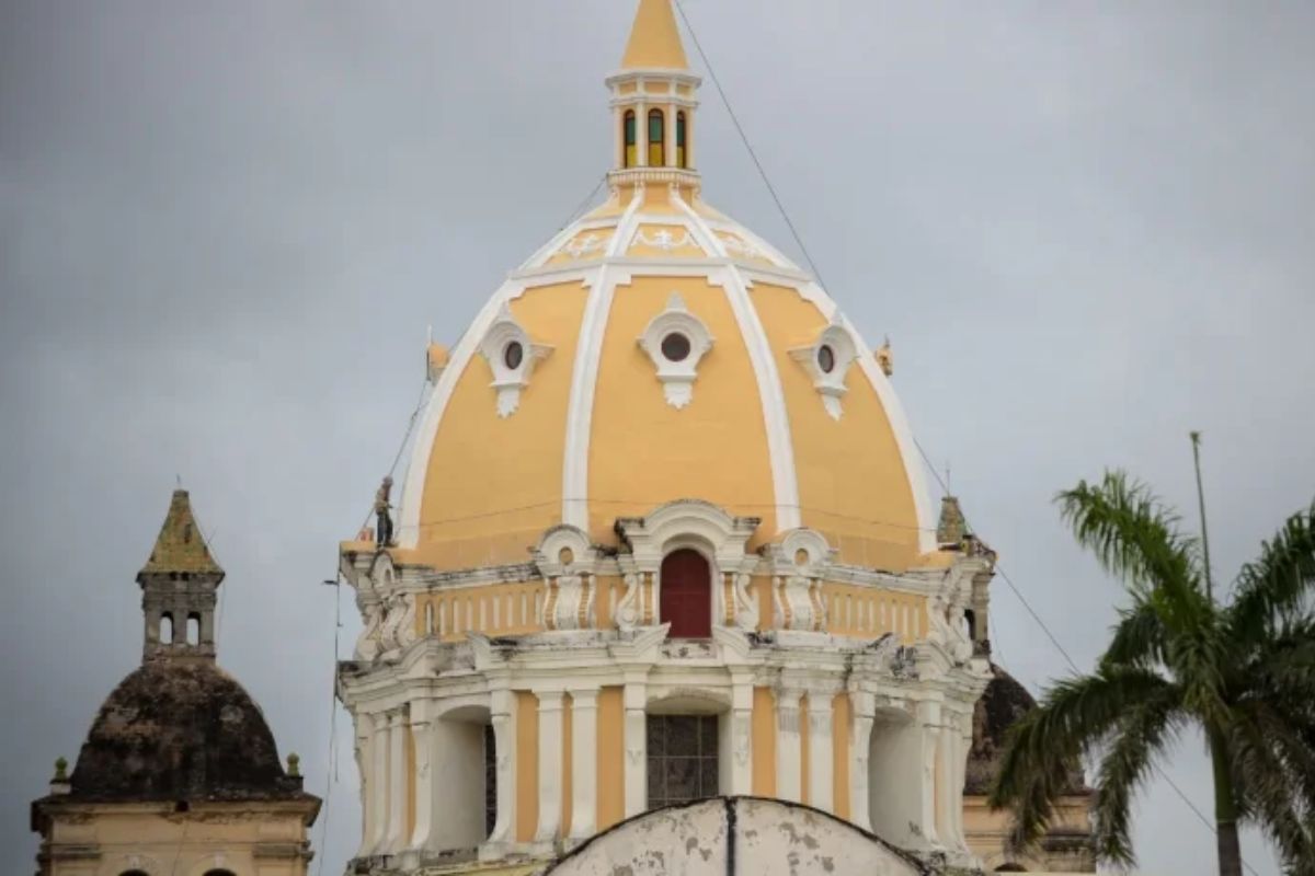 Robo de joyería en Cartagena: 10 ladrones se llevaron tulas con costosas joyas