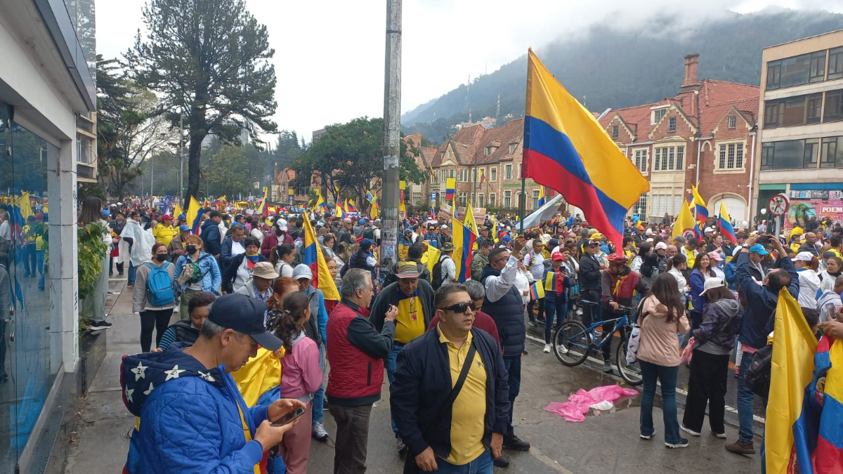 Lluvias en Bogotá no dañaron las marchas contra el Gobierno de Gustavo Petro: detalles