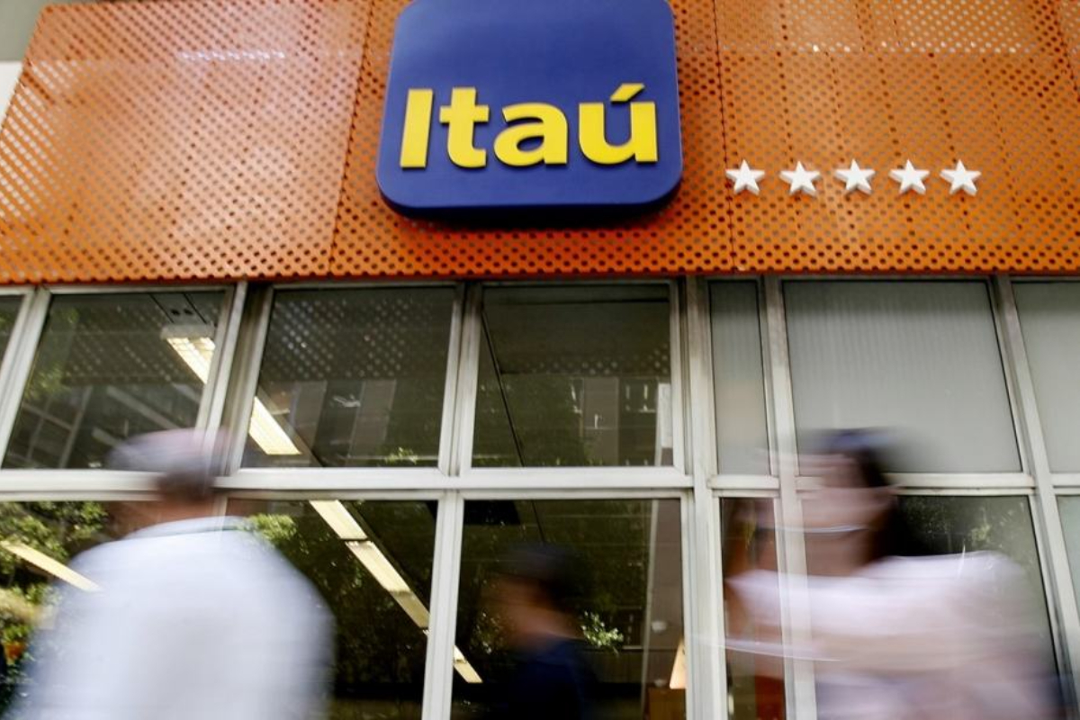 Banco Itaú tiene novedad para sus clientes y confirma alianza con Amazon Web Services, que traerá grandes beneficios. 