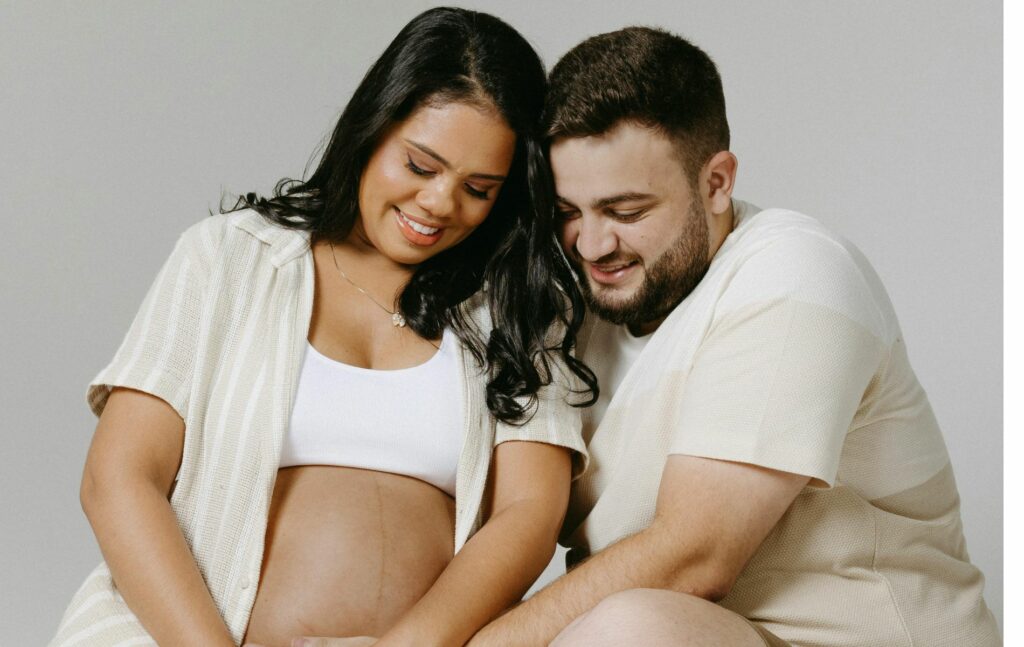Riesgos de tener relaciones en el embarazo. Foto: Pexels.