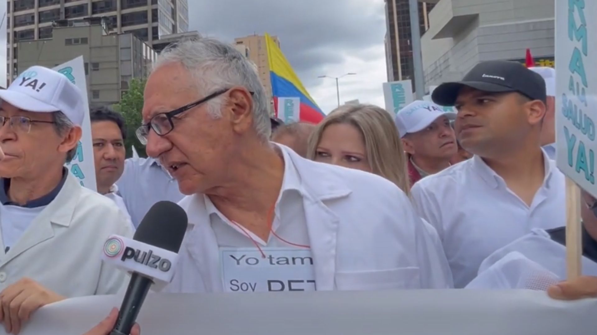 Reforma a la salud en Colombia se aprobaría con mecanismos constitucionales
