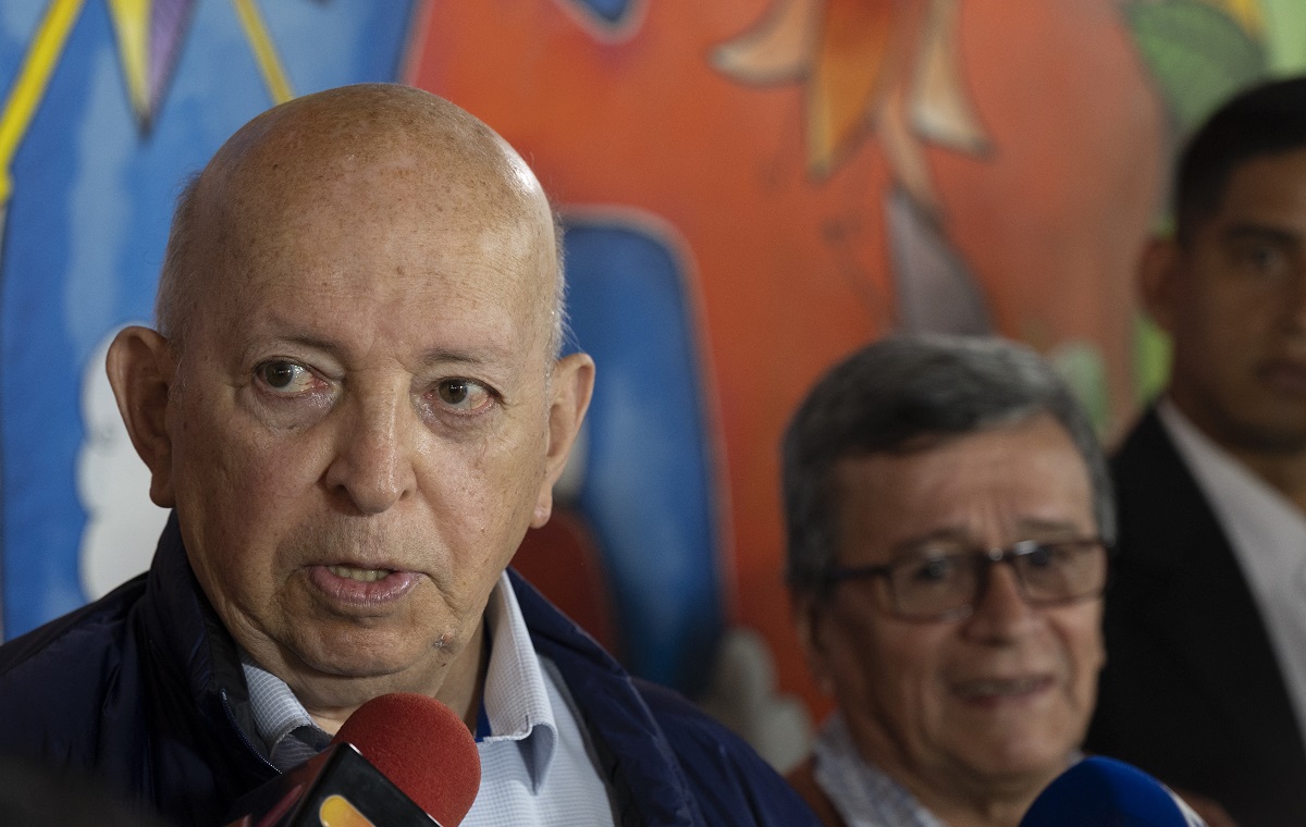“Ya no soy el guerrillero de hace 35 años”: Otty Patiño a Antonio García