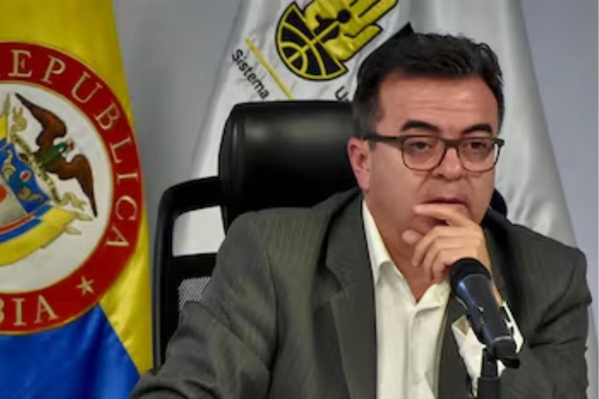 Procuraduría investigará a Olmedo López por tráfico de influencias 