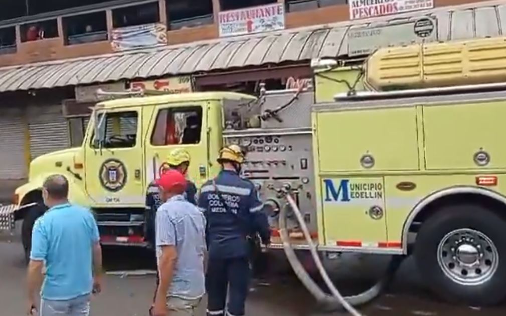 Imagen ilustrativa de un carro de bomberos de Medellín.
