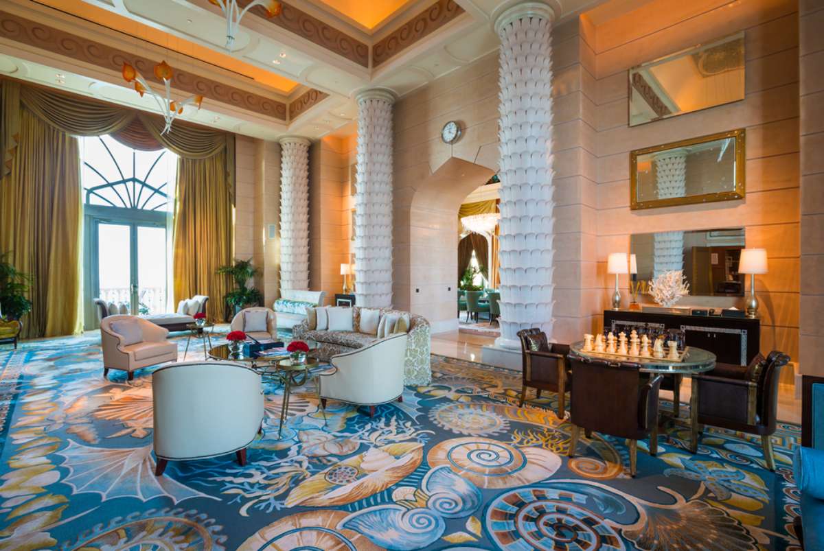 Foto de Royal Mansion, en nota de cuál es habitación de hotel más cara del mundo.