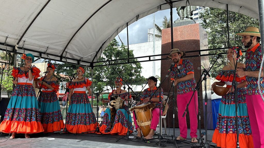 Festival cultural en Bogotá / FUGA