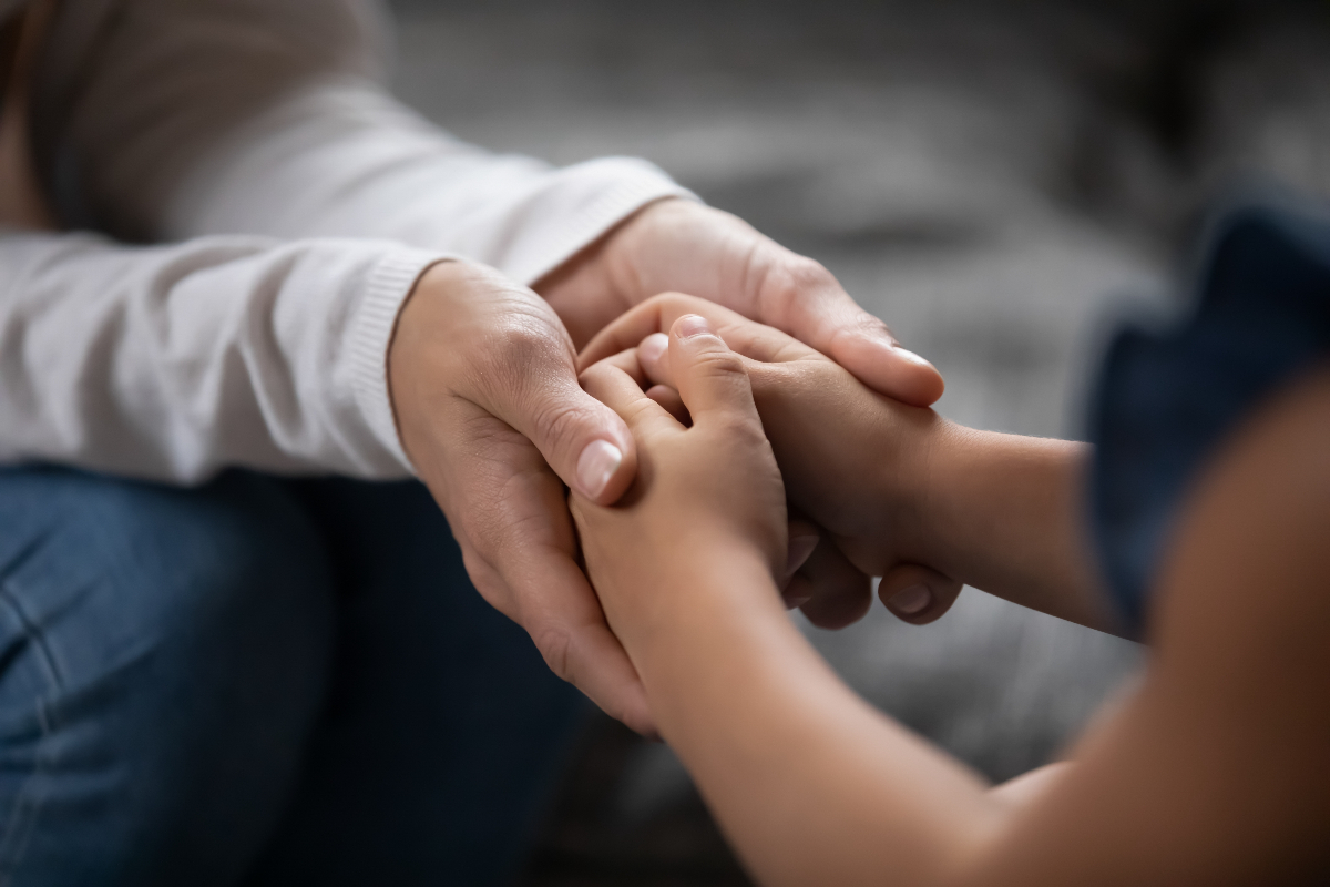 Anuncian plan para apadrinar niños en Bogotá: desde 60.000 pesos se puede ayudar y colaborar con educación y alimentación de los menores. 