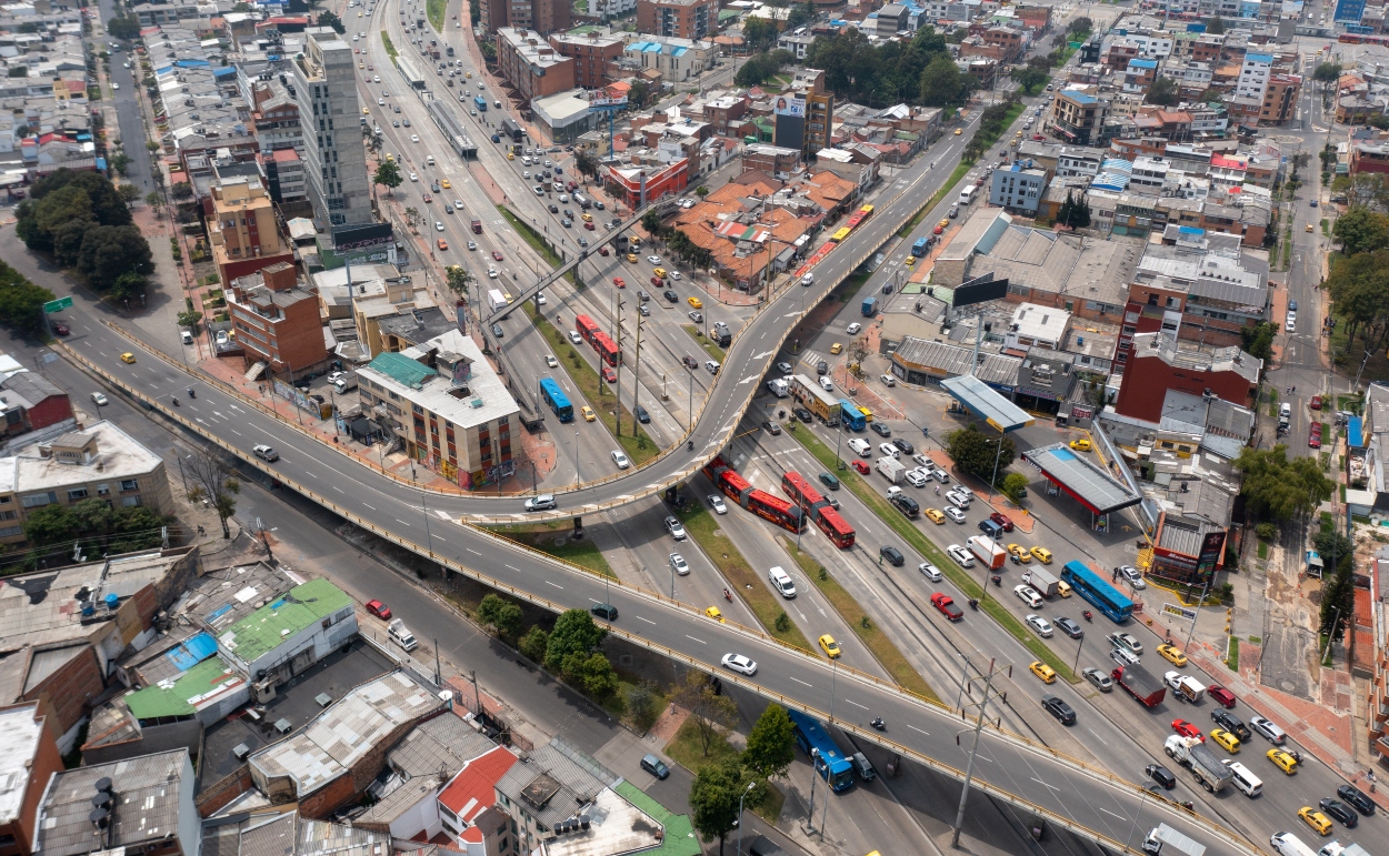 La norma que podría ponerles trabas a nuevos sistemas de transporte y trenes en Colombia