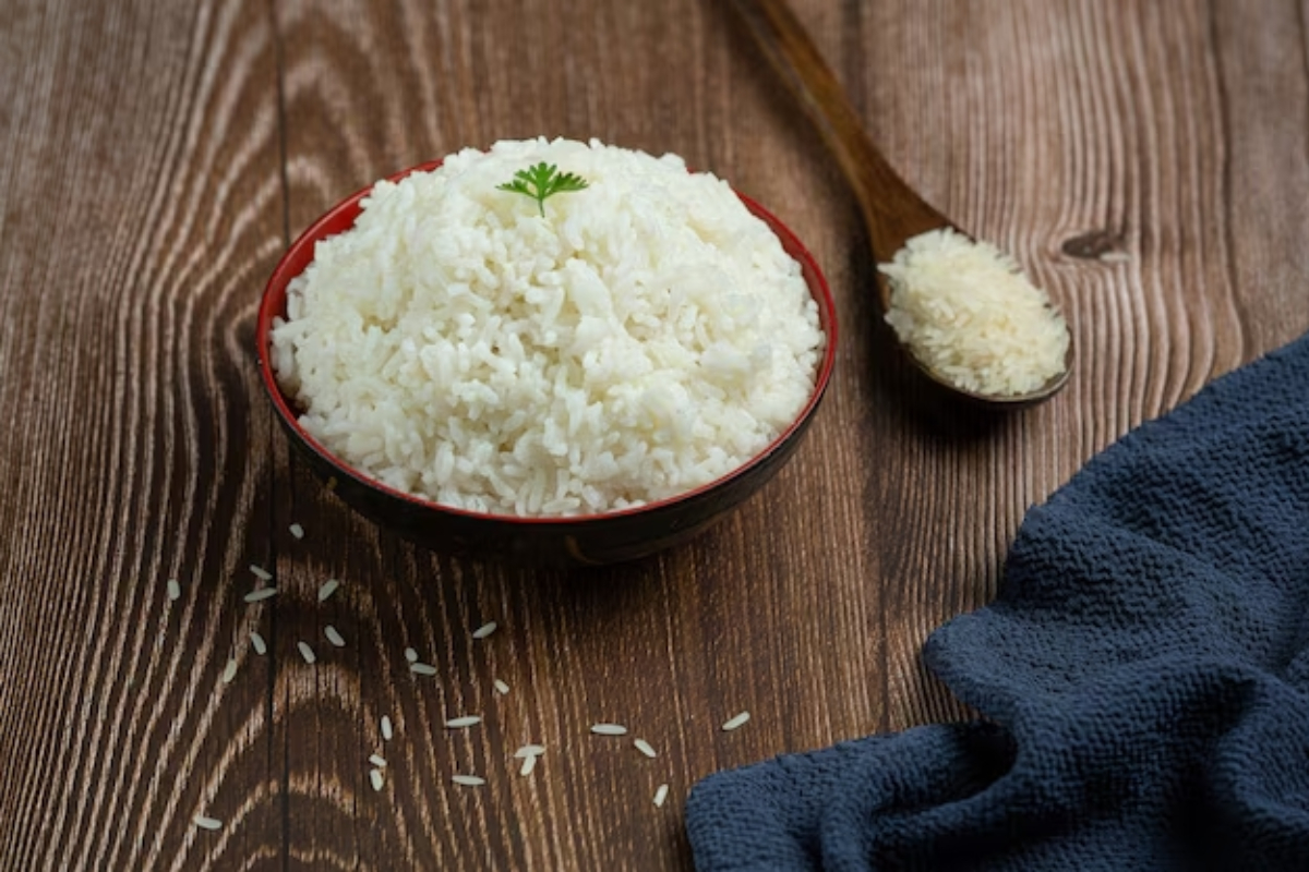 Anuncio para los que comen arroz, papa y yuca en Colombia, por producción de sobra en los cultivos, que han registrado un fuerte crecimiento. 