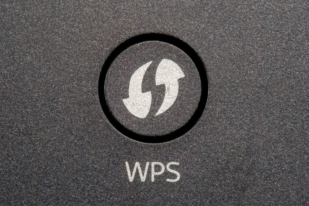 Así es el botón de 'wps' que tiene el módem. / Shutterstock