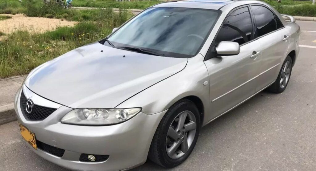 Mazda 6 / Tucarro.com