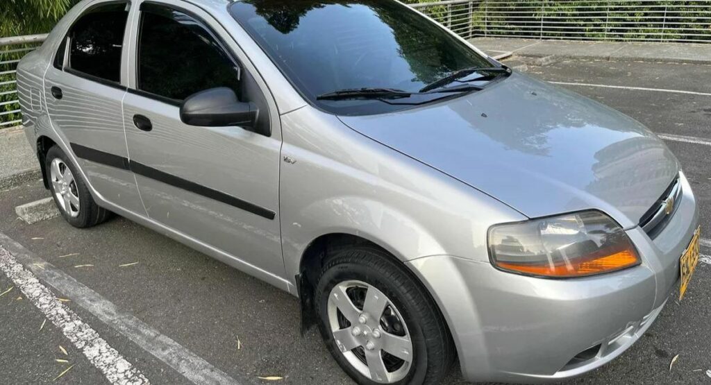Chevrolet Aveo / Tucarro.com