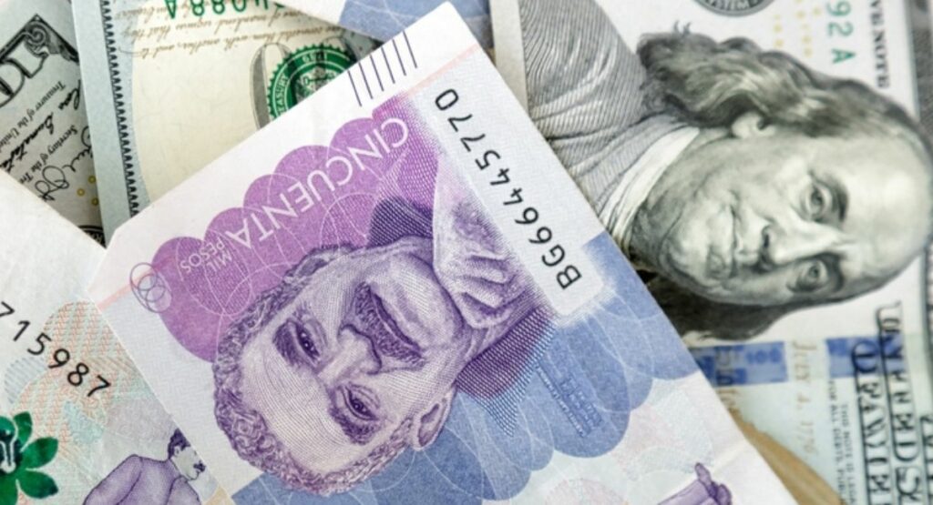 Dólar en Colombia / Shutterstock