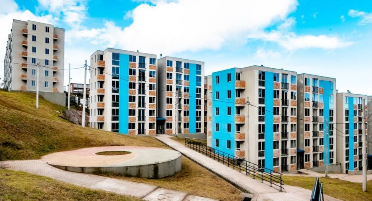 Anuncio que ilusiona a personas que sueñan con comprar vivienda en Colombia: Ministerio de Vivienda respondió que sí hay plata para subsidios.