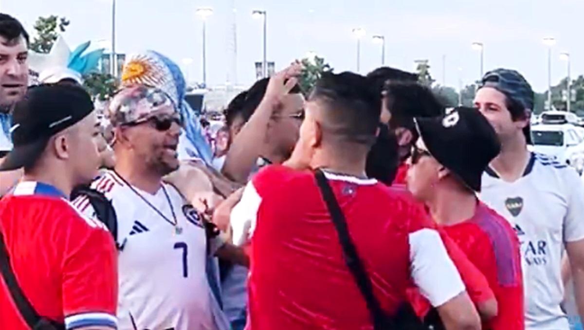 Pelea en Copa América entre hinchas argentinos y chilenos, que terminó en abrazos