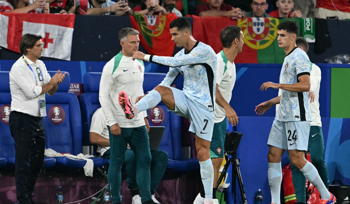 Cristiano Ronaldo explotó en banquillo de Portugal luego de ser sustituido en Eurocopa