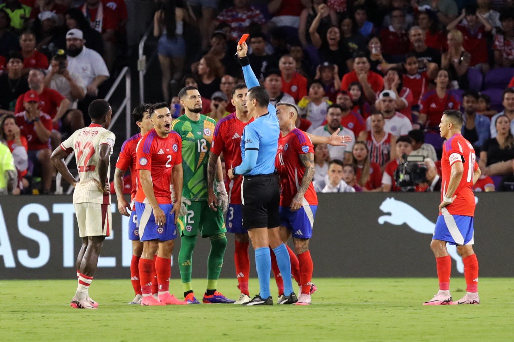 Polémico Roldán en Copa América. 