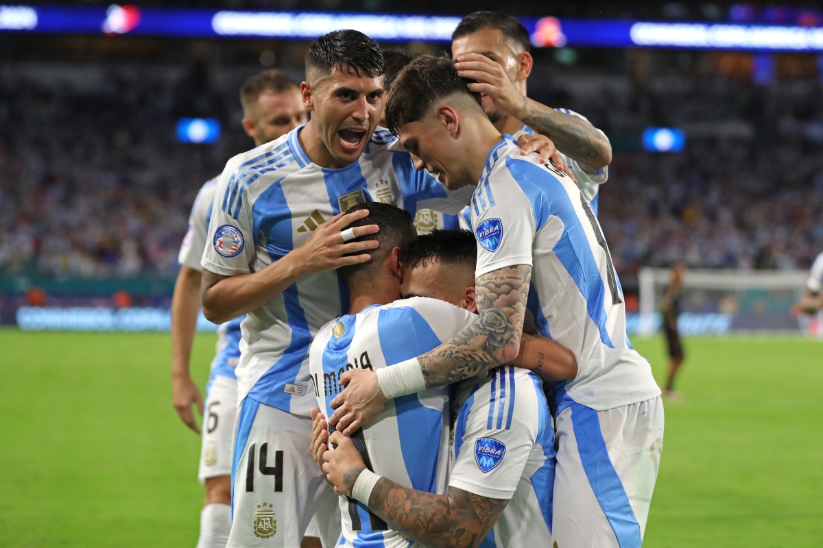 Argentina y Canadá clasifican en Copa América. 