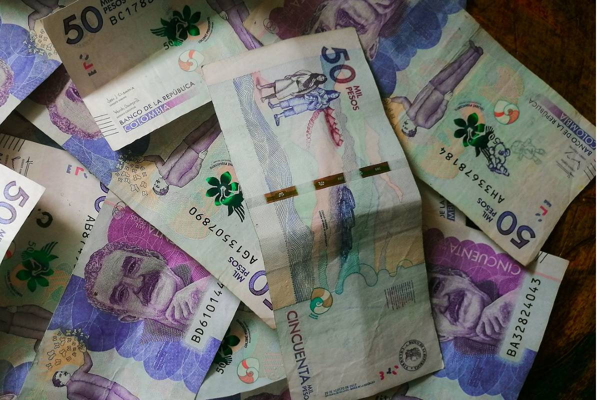 Alertan por problemón con billetes en Colombia, que están al "alcance de cualquiera"