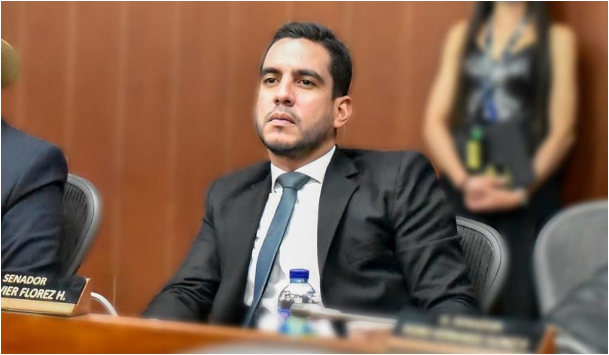 Senador Alex Floréz será investigado por la Corte Suprema por violencia intrafamiliar