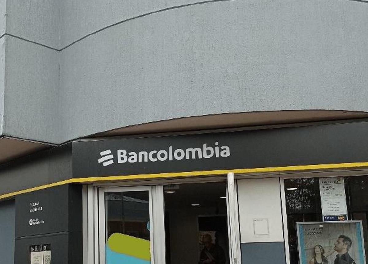 Bancolombia certificación para declaración de renta 2024 que se da a Dian