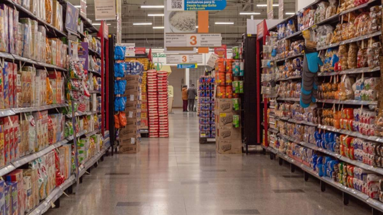 Cuáles son los supermercados preferidos por los colombianos para mercar: D1, Éxito, Dollarcity y más