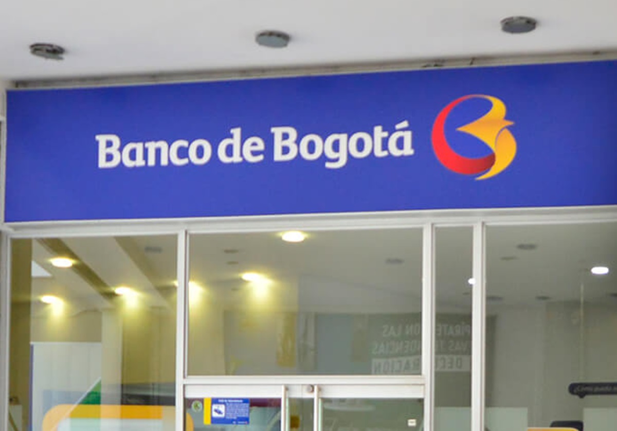 Banco de Bogotá con 4 papeles cruciales para préstamos en Colombia ahora