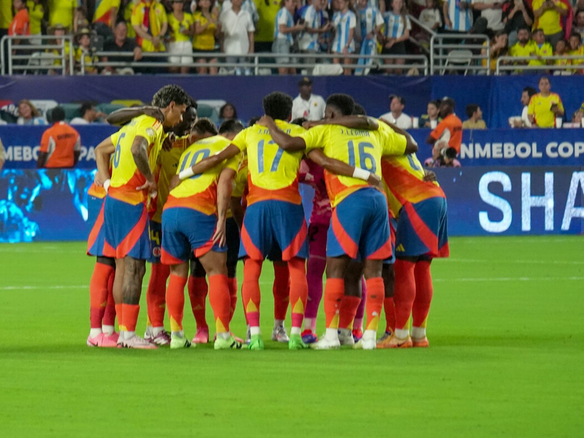 Conmebol tomó decisión y fue dura con la Selección Colombia por desmanes de hinchas en fianl de Copa América: afectará duelo ante Argentina en Eliminatoria