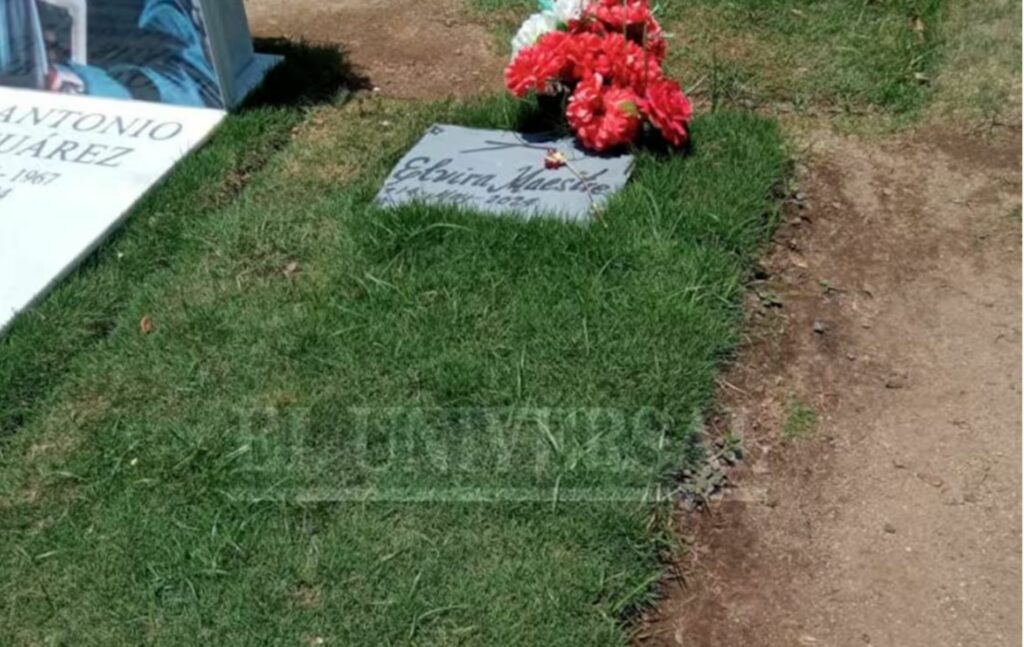 Así se ve la lápida sobre la que reposa el nombre de Elvira Maestre. //Foto: El Universal.