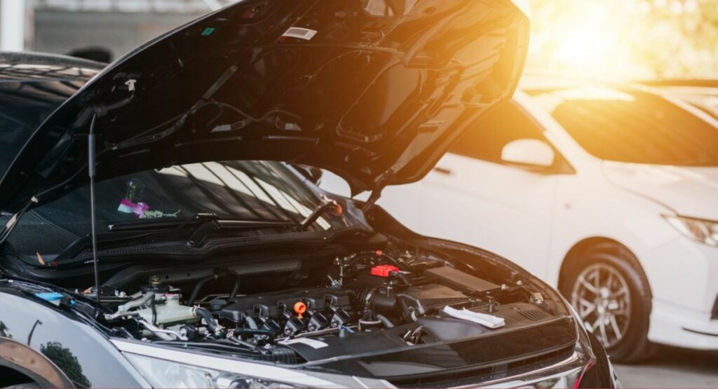 Daños más graves de un carro / Shutterstock