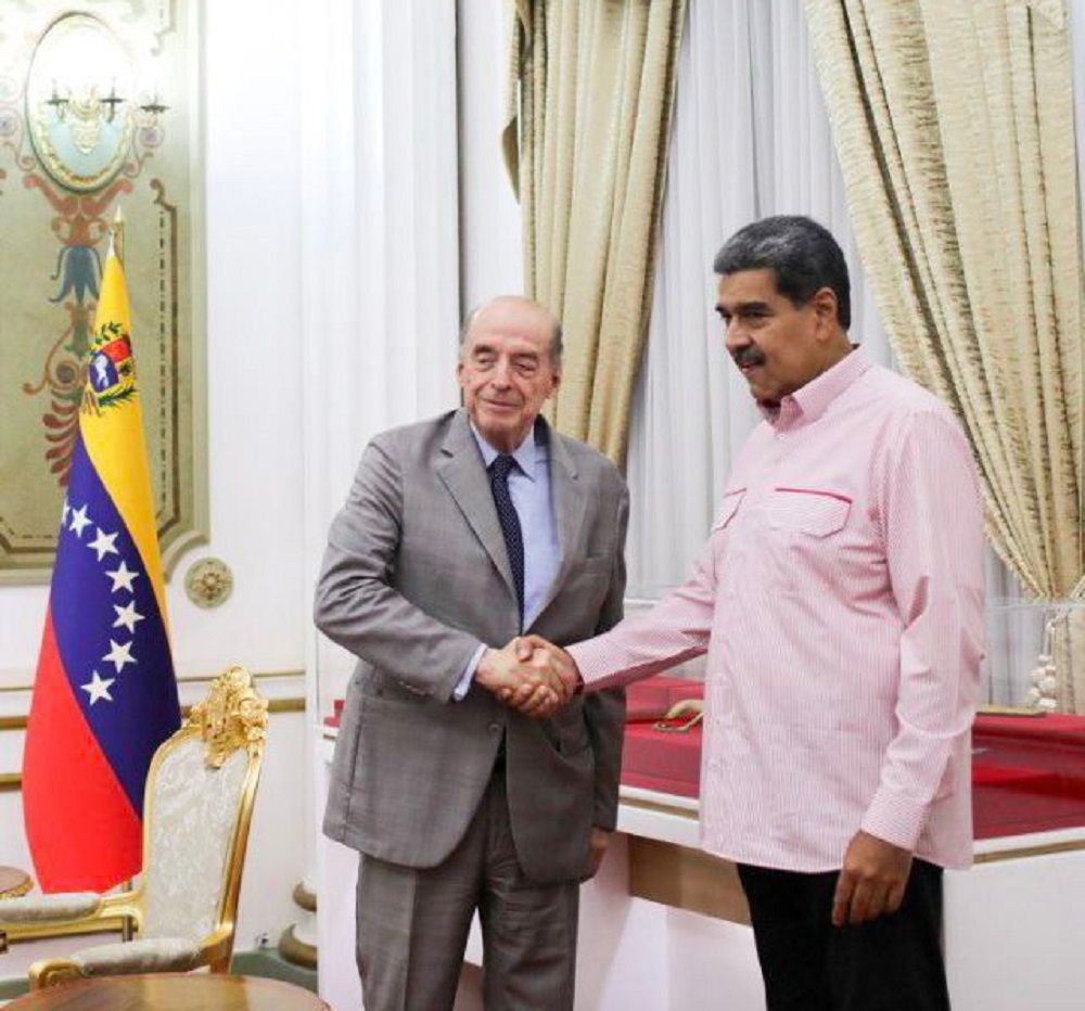 Gobierno Petro ve con buenos ojos reunión entre Maduro y excanciller Leyva