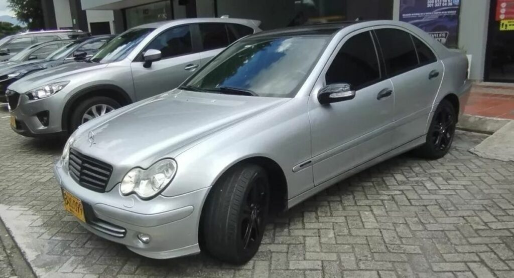 Mercedes-Benz Clase C / Tucarro.com