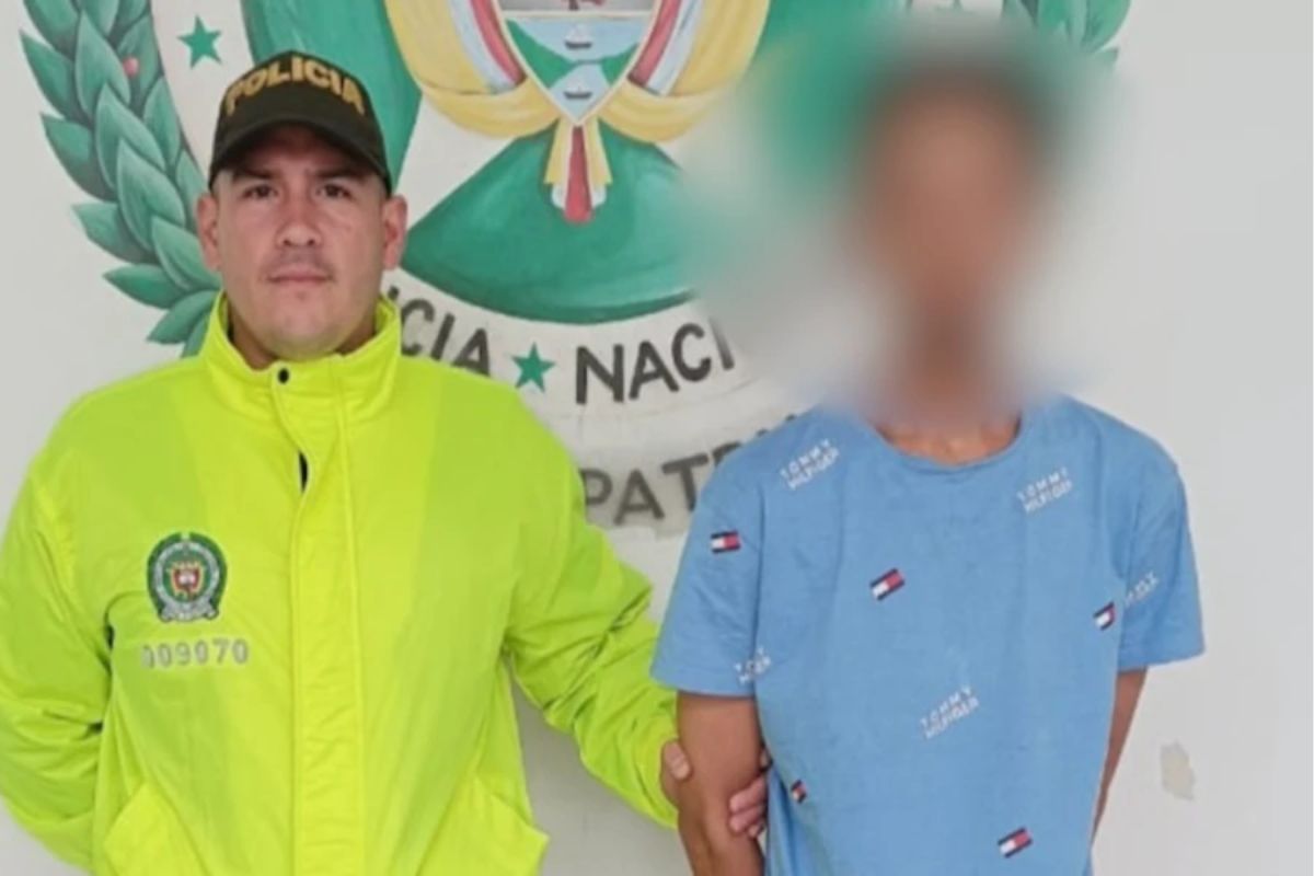 Envían a la cárcel a hombre que habría matado a golpes a su hijastro de 2 años en Medellín