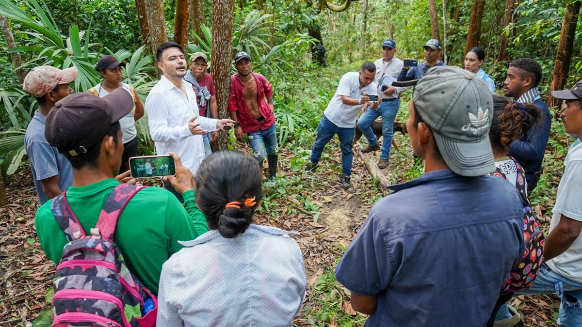 Reforma agraria: campesinos de 8 departamentos recibieron 5.300 hectáreas de tierra