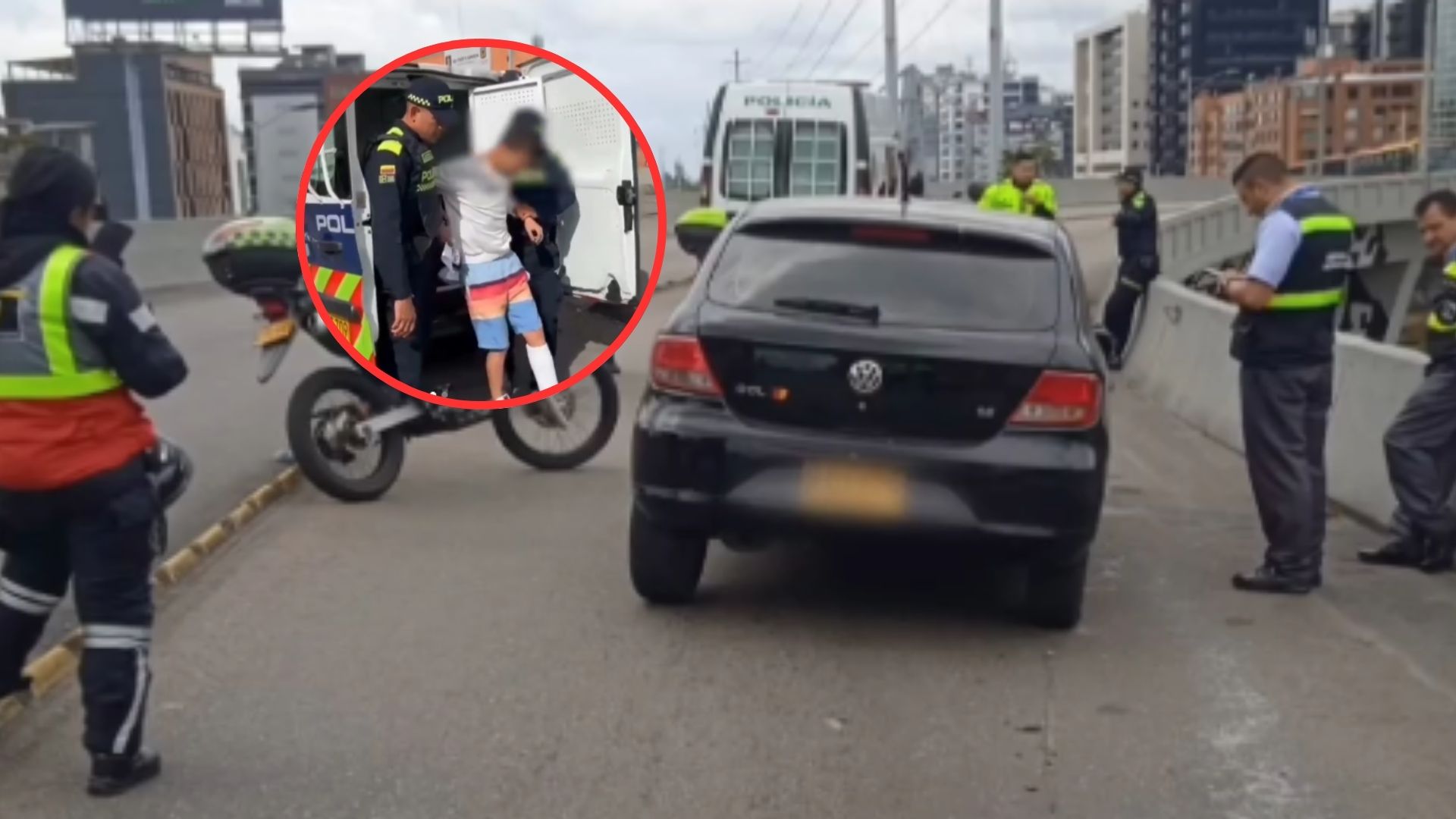 Bogotá: conductor borracho arrolló a mujer, chocó Transmilenio y cayó de puente