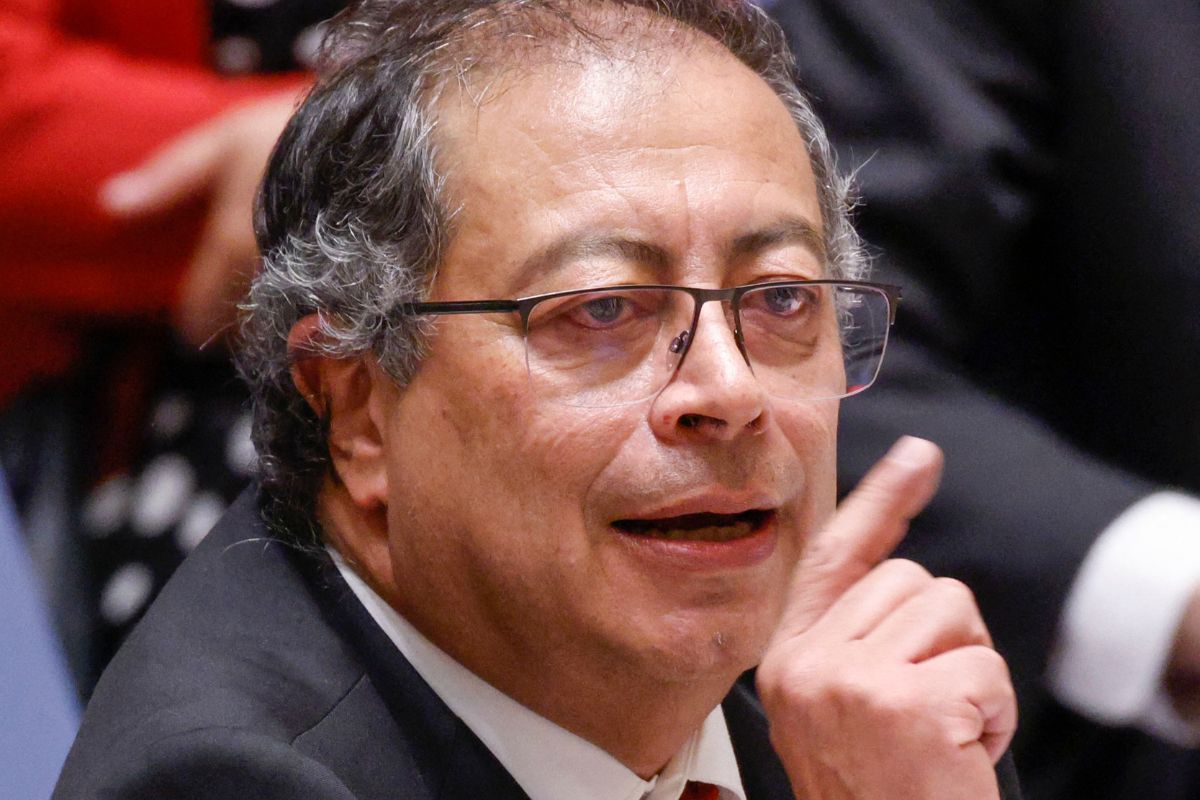 ¿Gustavo Petro cumplió orden de retractación sobre afirmaciones contra Vargas Lleras