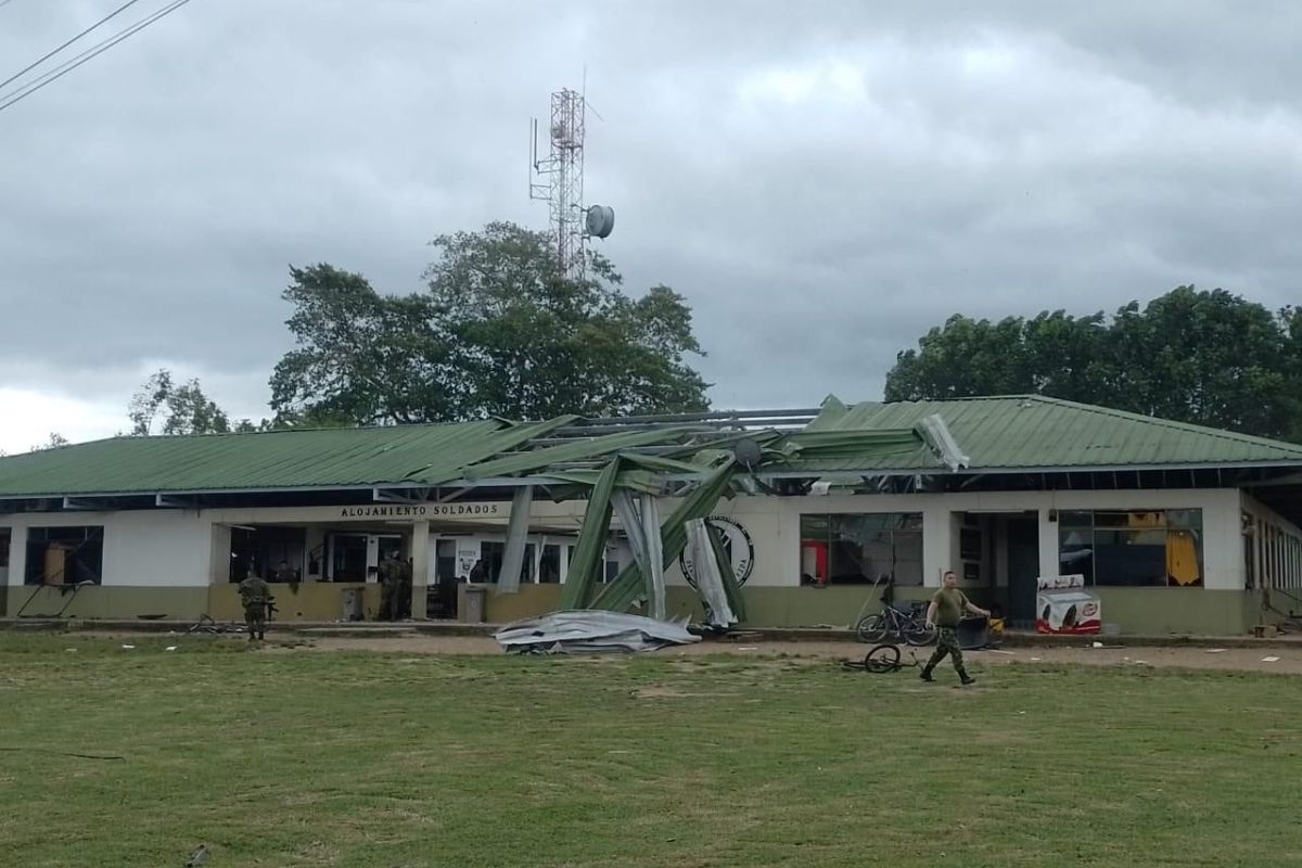 Mininterior condenó ataque a base militar en Arauca y trata de dar con responsables