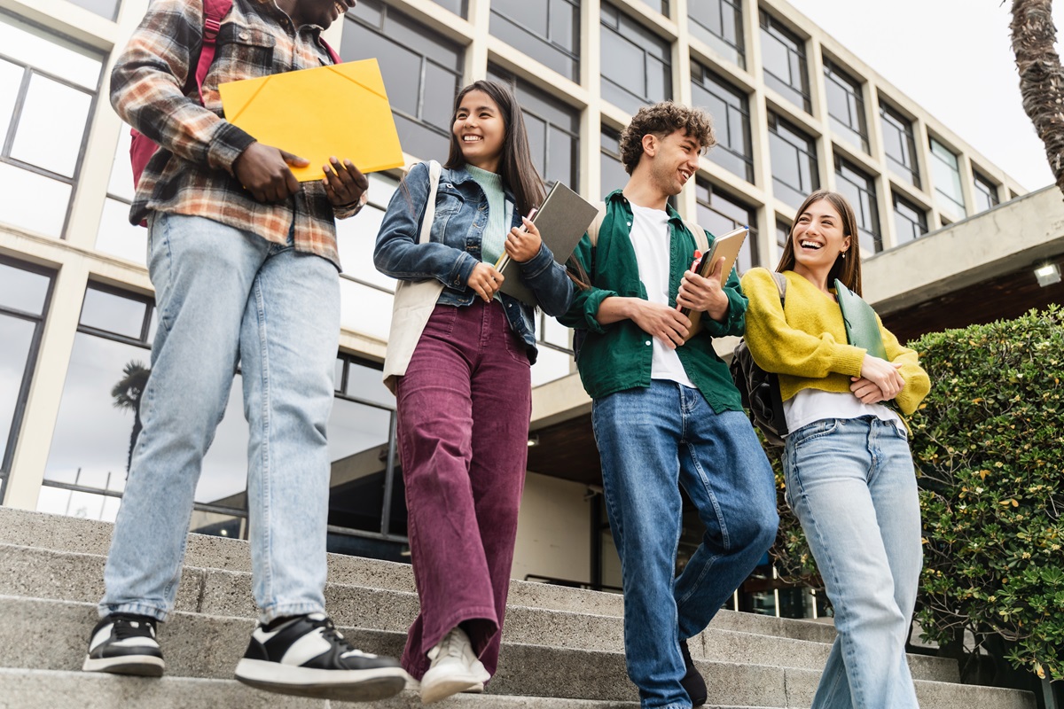 ¿Dónde estudiar una carrera universitaria gratis?