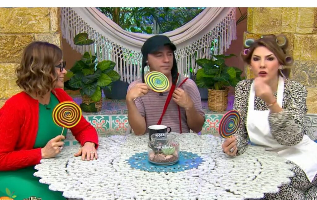 Viena Ruiz se disfrazó de la Chilindrin 'Chavo del 8' en programa de RCN
