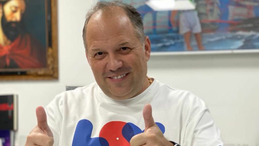 El hombre es creador de la empresa Finsocial / Foto: redes sociales