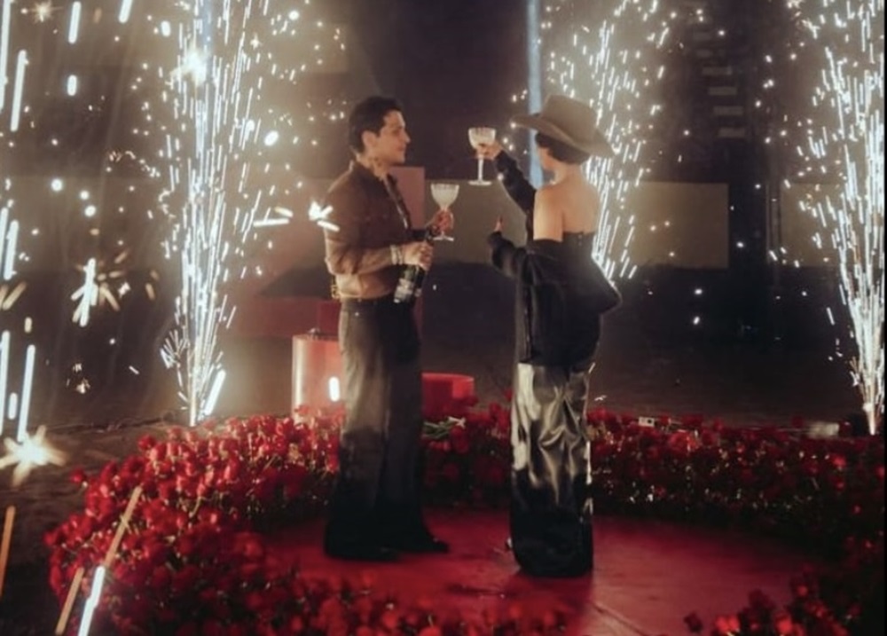 Christian Nodal celebró cumpleaños de Ángela Aguilar con sorpresa video