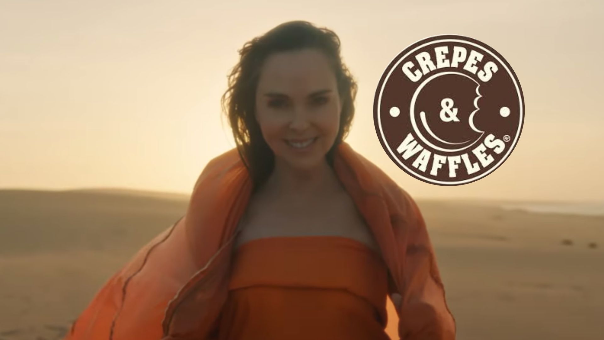 Dueña de Crepes & Waffles de Colombia, Beatriz Fernández, sacó nueva canción