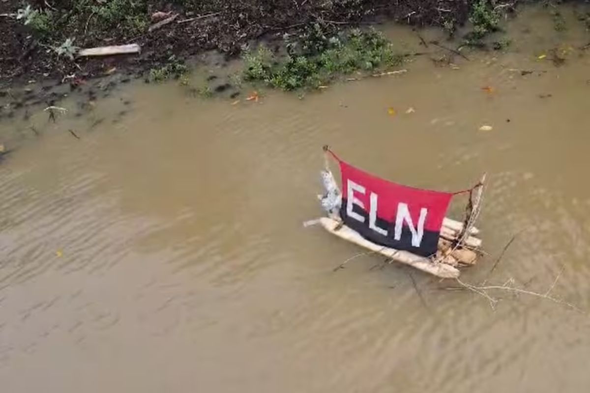 ELN manda explosivos en canoas para atentar contra poblaciones y FF.MM en Chocó