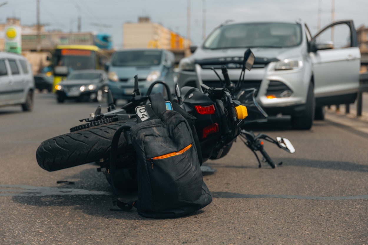 Peatón murió atropellado por motocicleta en la autopista de Piedecuesta.